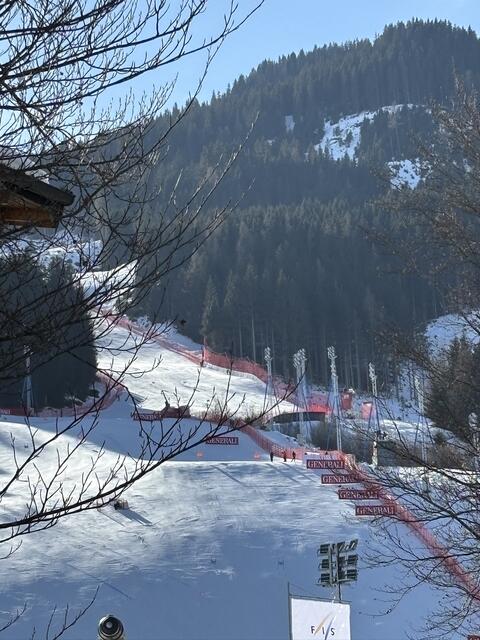 Elf Rennen, ein Hang – der Zwölferkogel in Hinterglemm. | Foto: Sarah Braun