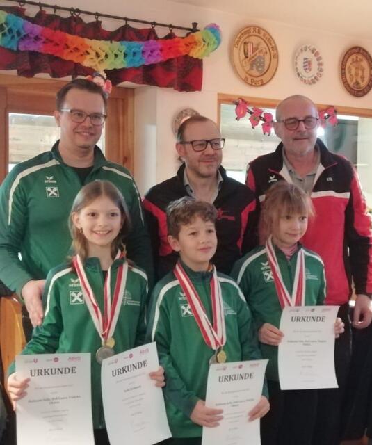 Die Mini-Mannschaft Pabneukirchen siegte bei den BM Luftgewehr.  | Foto: Schützenverein Pabneukirchen