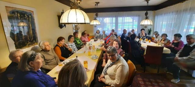 Im Gasthaus Reinisch war das Interesse am Vortrag groß. | Foto: Kückmeier