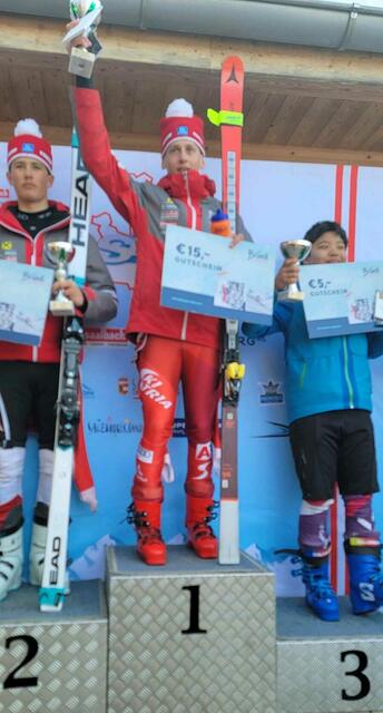 Landesmeisterschaften Eben: Gold im Super G für Johannes Schlick | Foto: Schlick/privat