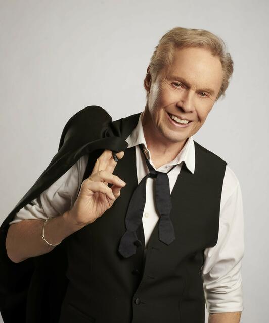 Peter Kraus gibt dem Generationenkonzert in der Koralmhalle Deutschlandsberg die Ehre. | Foto: Mike Kraus