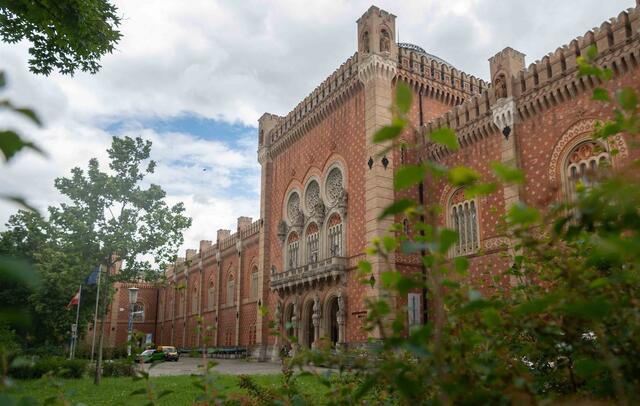 Eines der bekanntesten Museen hierzu ist das Heeresgeschichtliche Museum. Dieses Haus mit militärhistorischem Schwerpunkt befindet sich aktuell in Überarbeitung und wird neu aufgestellt. (Archivfoto) | Foto: HBF/Daniel Trippolt