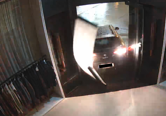 Ein Mitglied der "Rammbock"-Bande soll aus der Justizanstalt Wiener Neustadt geflohen sein. Die Polizei fahndet, der Mann ist nach wie vor auf der Flucht. (Symbolfoto) | Foto: LKA Wien AST-Mitte