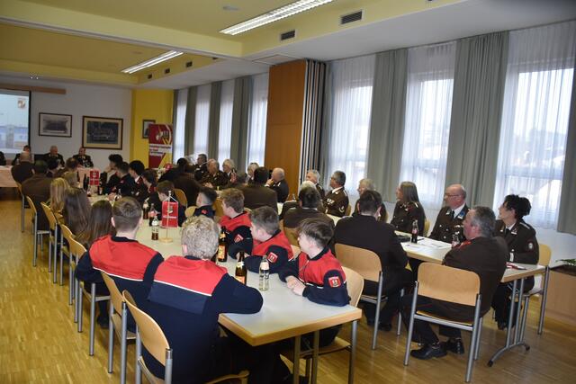 Die 152. Wehrversammlung der FF Voitsberg war gut besucht. | Foto: FF Voitsberg/Buchegger