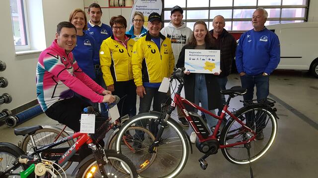 Am 12. August findet im Randegger Feuerwehrhaus der Radbasar des RC-27 Randegg statt. | Foto: Radclub RC-27 Randegg