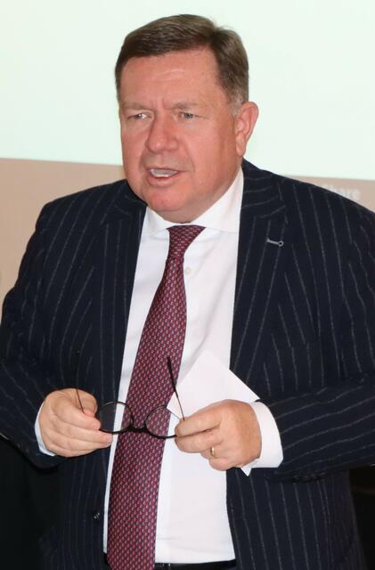Ein zuversichtlicher Bezirksparteiobmann Werner Amon | Foto: Gerhard Langmann