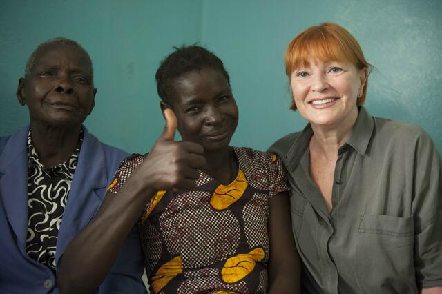 Die Liesingerin Chris Lohner reiste für "Licht der Welt" durch Afrika.  | Foto: Licht für die Welt