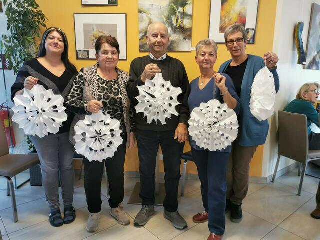 Wirtin Renate Heiß, Anni Zuser, Alois Stuphahn, Ingrid Lechner und Christa Speiser!  | Foto: Kulturcafé Renate