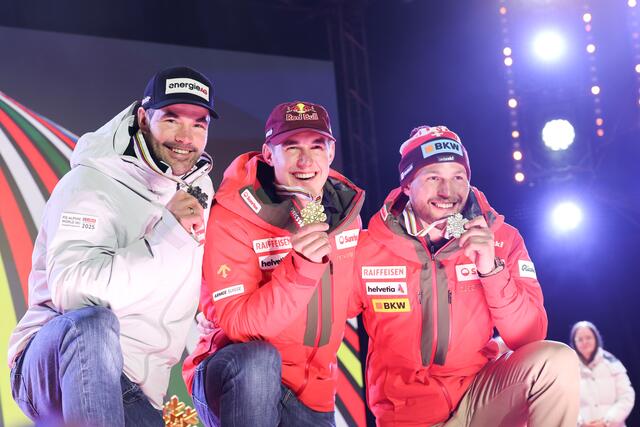 Die Schweizer-Teams geben zur Halbzeit den Ton an.  | Foto: Land Salzburg/Neumayr/Leopold