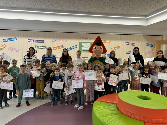 Gewinnübergabe des Malwettbewerbs im Kindergarten Kittsee | Foto: Sparkasse Hainburg-Bruck-Neusiedl