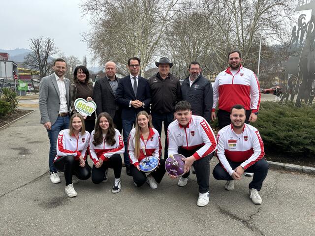 Die teilnehmenden Sportlerinnen und Sportler sind schon genauso in Vorfreude wie Trainer, Verantwortliche und die Politik. | Foto: Kern