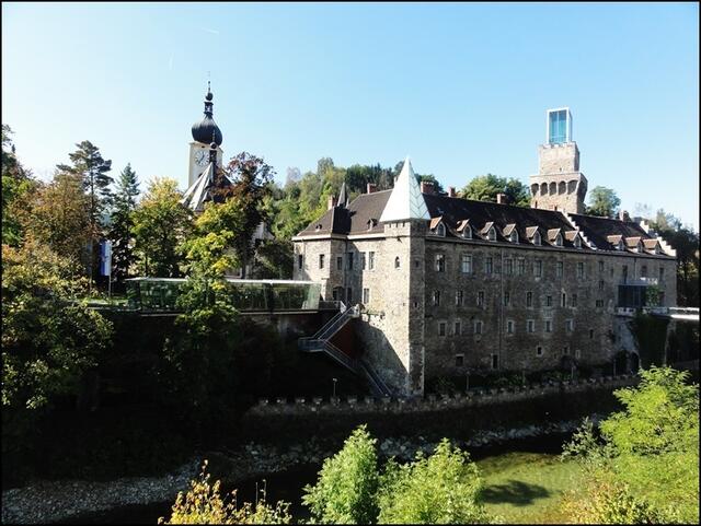 Im Schloss Rothschild, dem architektonischen Juwel von Waidhofen, bietet das Museum eine spannende Entdeckungsreise durch die fünf Elemente Holz, Wasser, Feuer, Erde und Metall. | Foto: Doris Schweiger