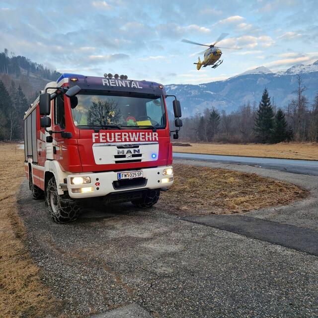 Sie wurden von der Rettung ins BKH Lienz gebracht. | Foto: FF Reintal
