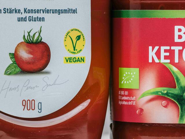 Mehr als ein Viertel der bewerteten Gütezeichen sind nicht gänzlich vertrauenswürdig. | Foto: Greenpeace/Mitja Kobal