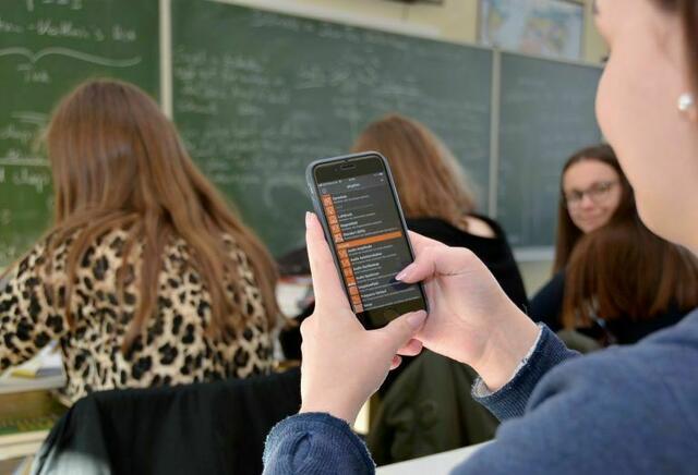Bereits in der Vergangenheit wurde häufig über ein Handyverbot in Schulen diskutiert. | Foto: APA