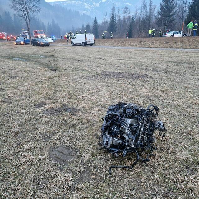 Es kam zur Kollision der Fahrzeuge. | Foto: FF Reintal