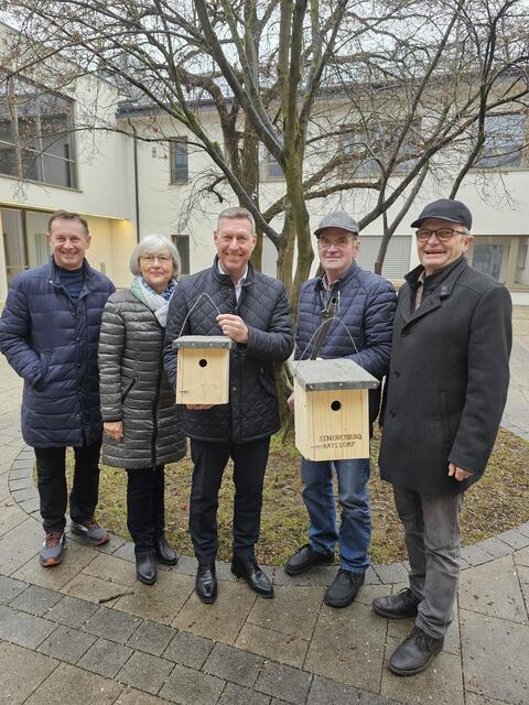 Seniorenbund-Obmann Ernst Lehner, seine Stellvertreterin Pauline Plotz, Bgm. Wolfgang Greil, Hubert Huemer und Seniorenbund-Obmann-Stv. Gottfried Diwold (von links nach rechts). | Foto: Seniorenbund Katsdorf