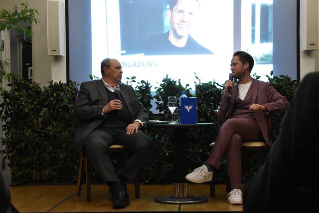 Künstlergespräch mit August Breininger und Markus Freistätter. | Foto: Preineder