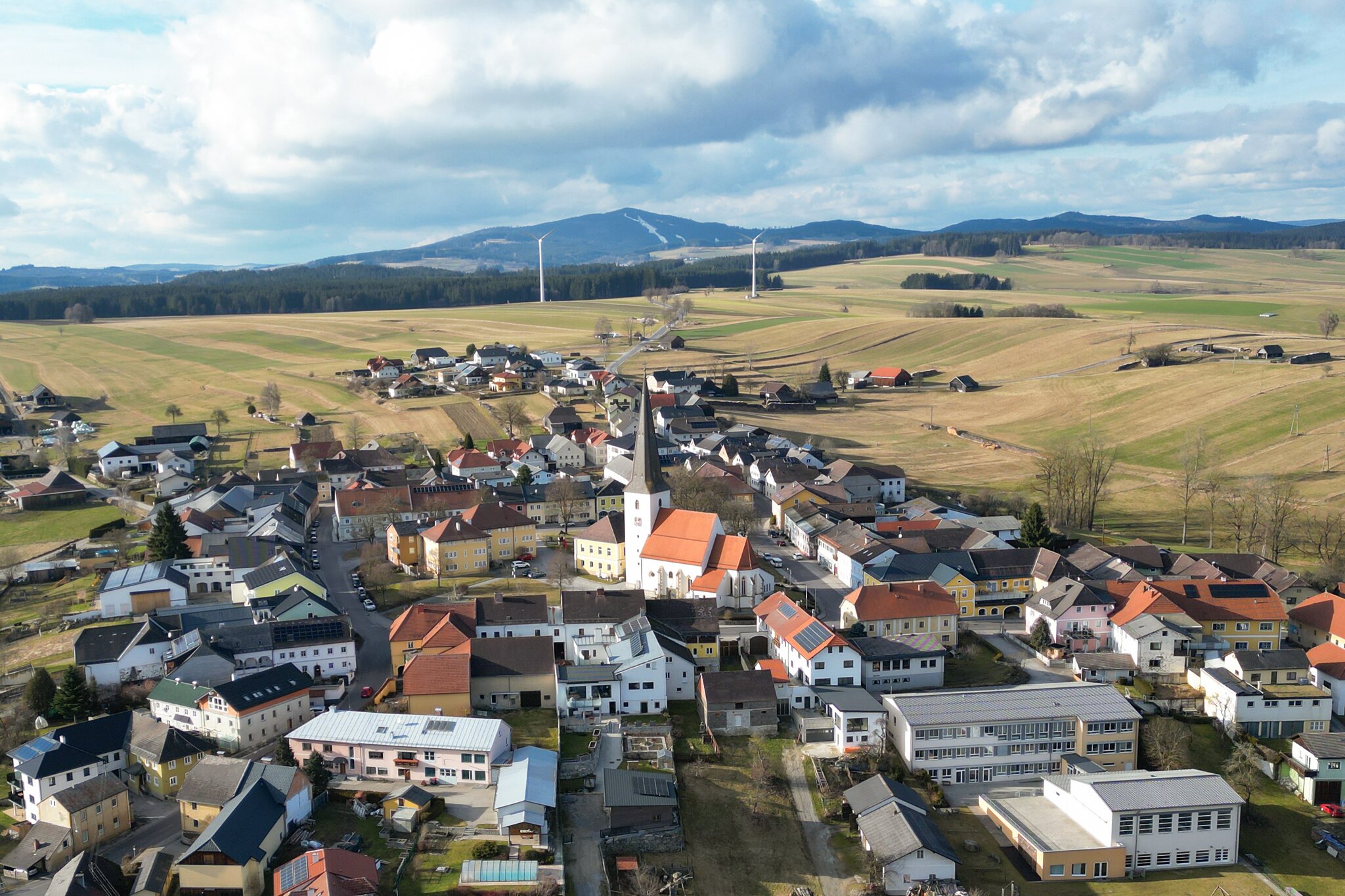 Nachrichten um 