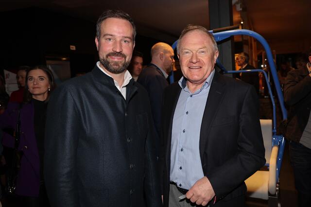 Vlnr.: Landeshauptmannstellvertreter Stefan Schnöll und Erich Egger (Seilbahnen Salzburg). | Foto: Land Salzburg/Franz Neumayr