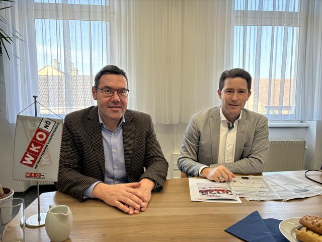 Gaben einen positiven Rückblick auf das abgelaufene Wirtschaftsjahr: Obmann Andreas Hager und Geschäftsstellenleiter Philipp Teufl. | Foto: Lawugger