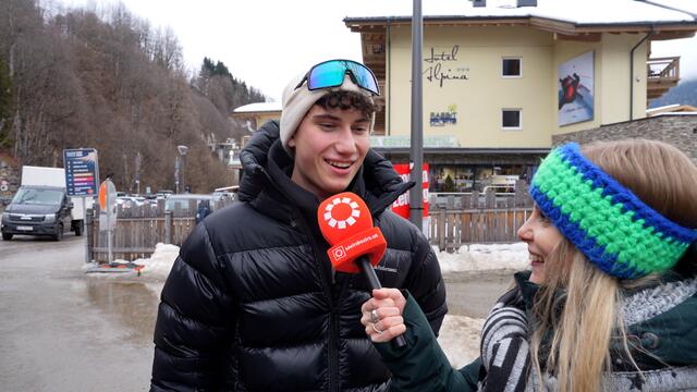 Für Tobias ist die Stimmung einfach unbeschreiblich und das Party machen kommt bei ihm nicht zu kurz. | Foto: MeinBezirk