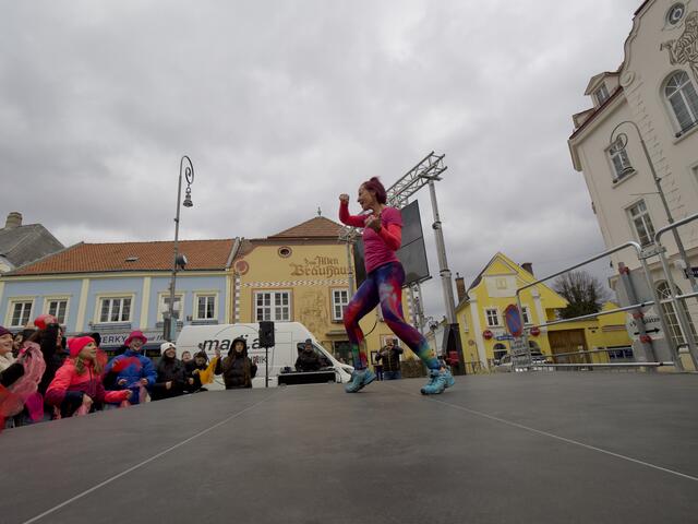 Flashmob - ein Tanz gegen Gewalt an Frauen und Kindern | Foto: Santrucek