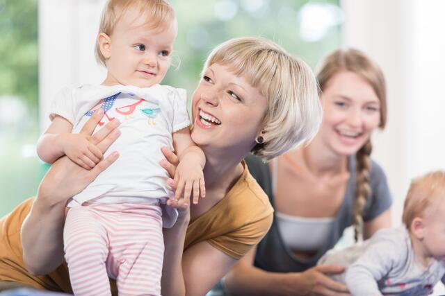 Zentrale Ziele dieser Befragung sind die Erhebung der derzeitigen (beruflichen) Situation von Eltern mit Kindern im Alter von 0 bis 10 Jahren und die damit verbundenen Bedürfnisse an Kinderbetreuung. | Foto: PantherMedia/Kzenon