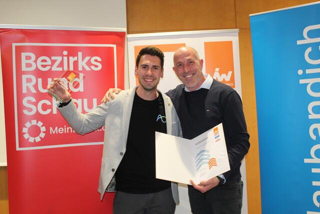 Gründerpreis-Träger 2024: Geschäftsführer Michael Zellinger und Gesellschafter Ronald Gattringer von der autonomize GmbH. | Foto: MeinBezirk Perg/Köck