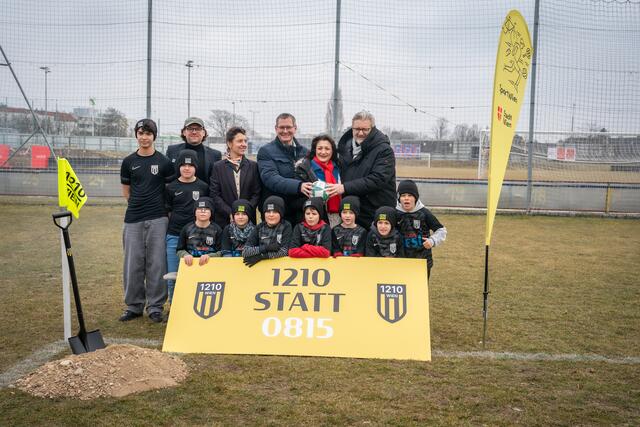 Das Motto des Vereines: "1210 statt 0815". | Foto: David Bohmann