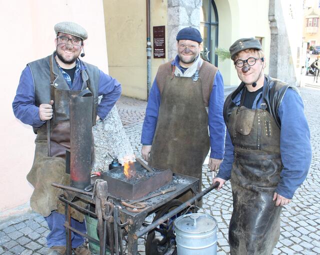 Das traditionelle Haller Fasserrössl begeistert Jahr für Jahr zur Faschingszeit. | Foto: Bezirksblätter