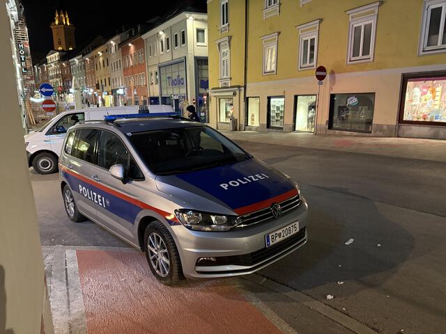 Die Tat hatte sich in der Innenstadt, in der Nähe des Hauptplatzes, abgespielt. Der Täter, ein aufenthaltsberechtigter syrischer Staatsbürger, wurde kurz nach der Tat festgenommen. | Foto: APA Picture Desk