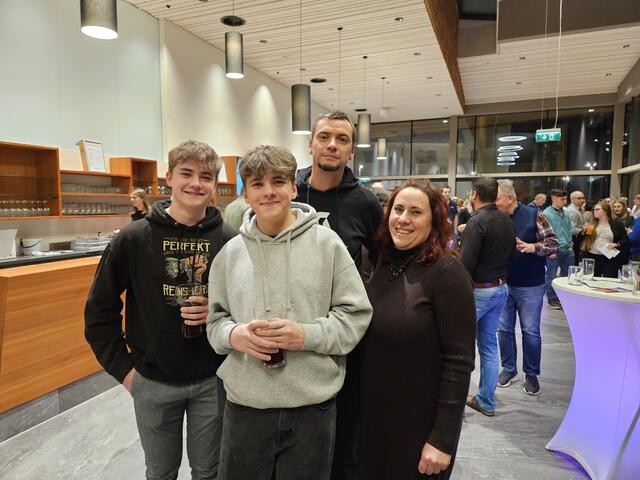 Tobias, Raphael, Mario und Anita Dangl
 | Foto: Simon Glösl