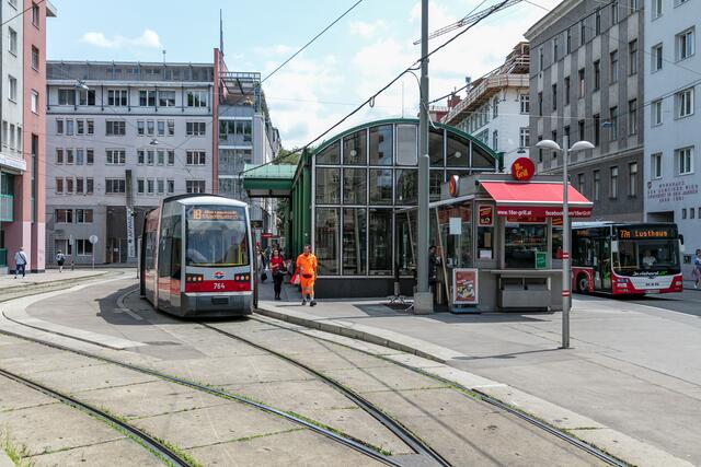 Wegen eines Gasaustritts kommt es am Sonntag zu Einschränkungen im Öffi-Verkehr. | Foto: Wiener Linien/Manfred Helmer