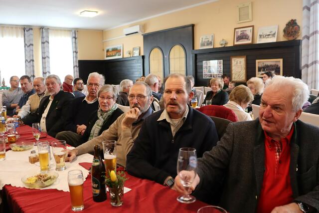 Die Mitglieder waren in großer Zahl erschienen | Foto: Gerhard Langmann