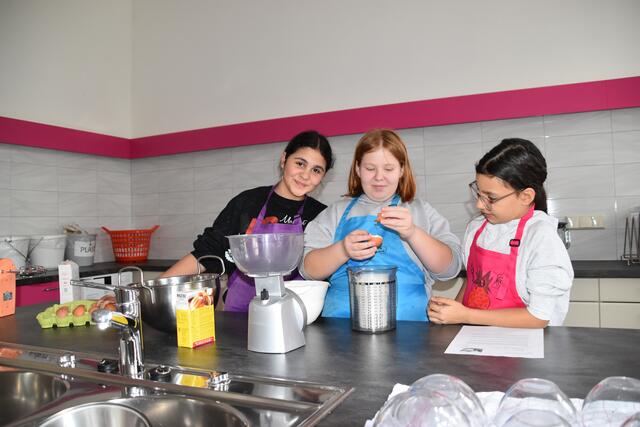 Hier entsteht eine köstliche Crema pasticcera. | Foto: Preineder