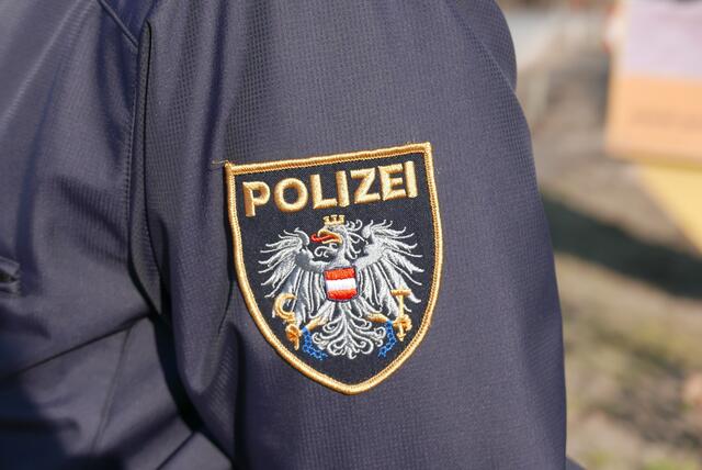 Ein Mann wurde von der Polizei am Sonntag festgenommen. Er wurde unter einem europäischen Haftbefehl gesucht. | Foto: BRS / Symbolbild