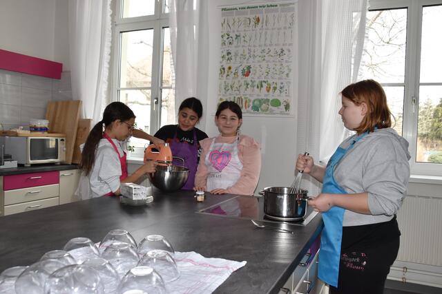 Eine Nachspeise gehört dazu. | Foto: Preineder