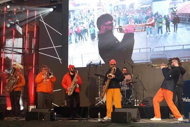 Partystimmung in Saalbach-Hinterglemm bei der Ski WM Saalbach 2025. | Foto: Roland Hölzl/MeinBezirk