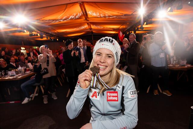 Bronzemedaillengewinnerin im Slalom Katharina Liensberger. | Foto: Hetfleisch