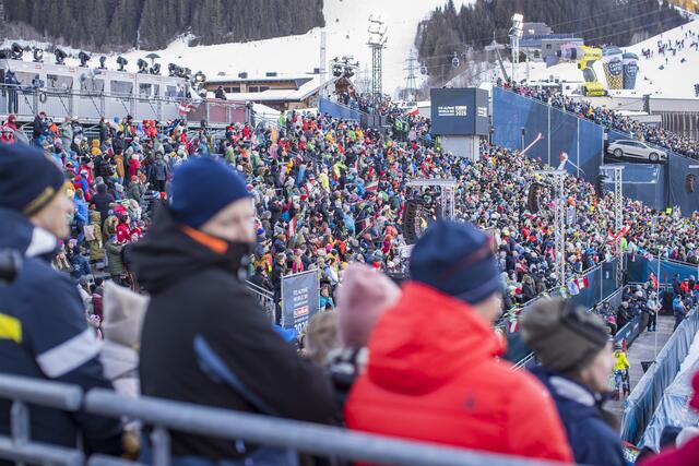 Im Bild: Fans, Stimmung bei der Ski WM 2025 in Saalbach | Foto: Land Salzburg / Franz Neumayr