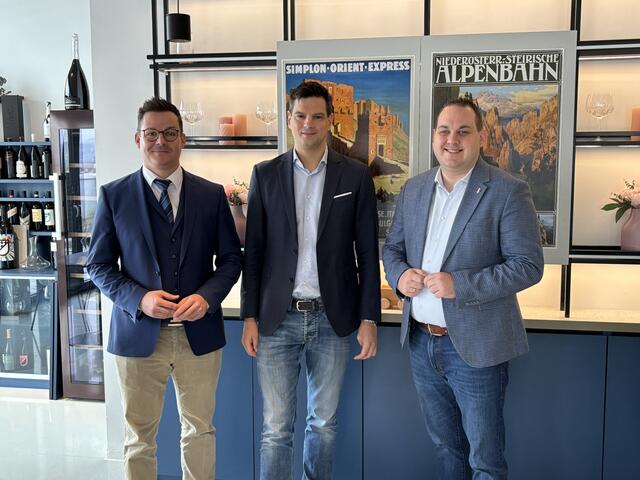Gehen mit viel Optimismus in die Wahl: Raphael Pensl, Hannes Amesbauer und Philipp Könighofer. | Foto: Kern