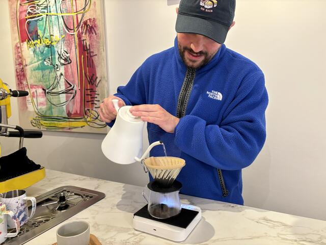 Specialty Coffee wird üblicherweise über einen Filter zubereitet. | Foto: Michael Marbacher/ MeinBezirk