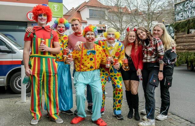 Im gesamten Lavanttal gibt es auch heuer wieder Möglichkeiten, das bunte Treiben hautnah zu erleben und die bunten Kostüme der Narren zu bestaunen. | Foto: Gerhard Pulsinger 
