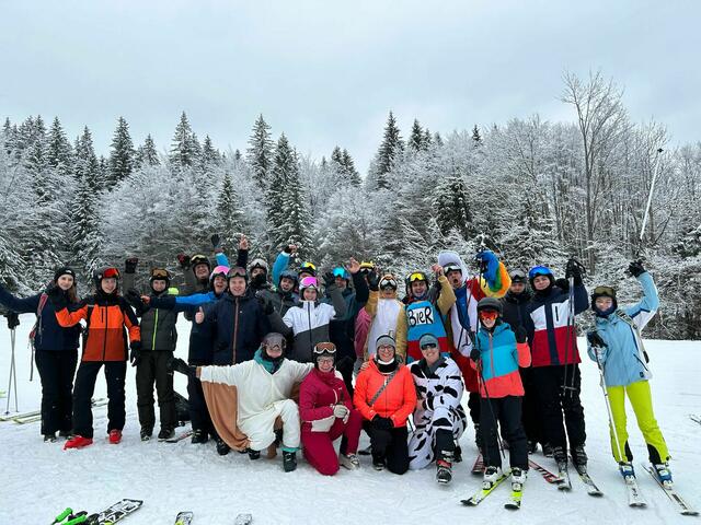 Das Team der Kapelle Groß-Siegharts beim Skitag in Lackenhof am Ötscher. | Foto: Stadtkapelle Groß-Siegharts