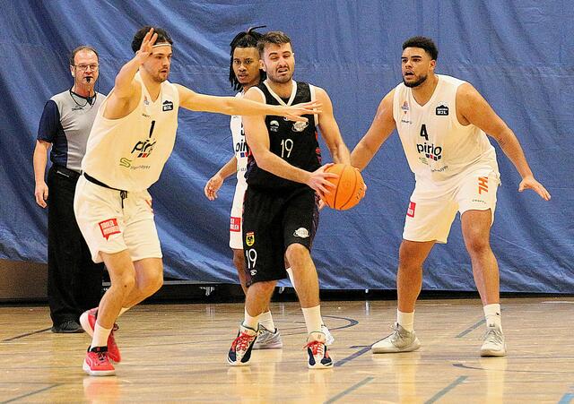 Die Play-Off-Teilnahme war von den Pirlo Kufstein Towers schon vor dem letzten Heimspiel fixiert. | Foto: Schwaighofer
