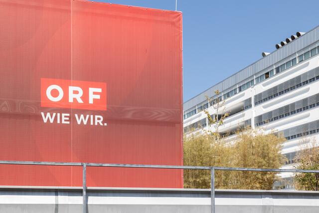 Im Oktober vergangenen Jahres meldeten "ORF" und der deutsche Privatsender "Sat.1" eine wunderschöne Nachricht für alle Fans der Kult-Serie Kommissar Rex". | Foto: Gilbert Novy / KURIER / picturedesk.com