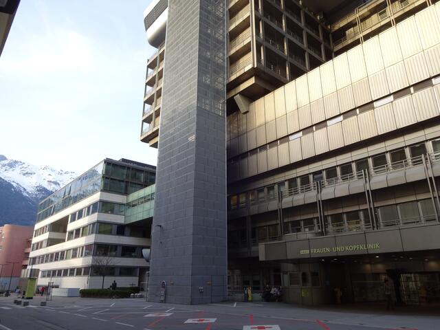 Keine Beeinflussung in der Frauenklinik: Es ist ein absoluter Grundsatz des Berufs, dass Entscheidungen immer nur auf Grundlage der medizinischen Fakten getroffen werden.  | Foto: Luftschiffhafen