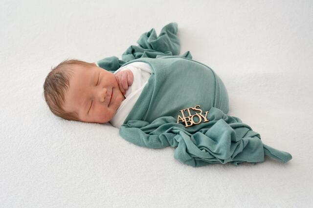Name: Oskar
Geburtsdatum: 12.02.2025
Gewicht: 3.604 g
Größe: 53 cm
Eltern: Julia und Wolfgang Neubauer aus Sankt Stefan ob Leoben | Foto: Babysmile
