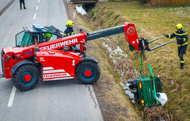 Zehn Mann der FF Mooskirchen waren bei diesem Unfall im Einsatz. | Foto: FF Mooskirchen